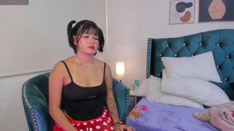 Valery online show from 12/17/25, 07:42