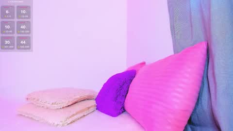 Snapshot of valery_kils chatting on 11/07/25, 11:10 VALERY online show from 11/07/25, 11:10