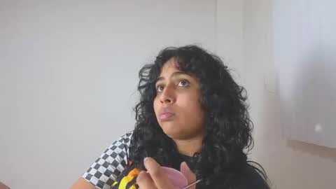 Snapshot of valery_lovex_ chatting on 12/15/25, 11:42 valery_lovex_ online show from 12/15/25, 11:42