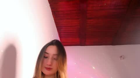 valery_salmons online show from 05/25/26, 05:08