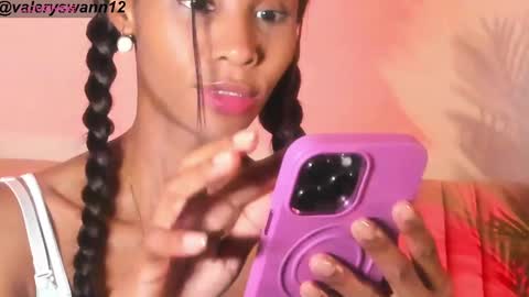 Snapshot of valery_swan1 chatting on 01/25/25, 01:08 Valery swan1 online show from 01/25/25, 01:08