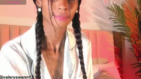 Snapshot of valery_swan1 chatting on 02/07/25, 08:22 Valery swan1 online show from 02/07/25, 08:22