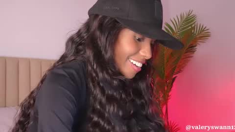 Snapshot of valery_swan1 chatting on 09/27/25, 04:39 Valery swan1 online show from 09/27/25, 04:39