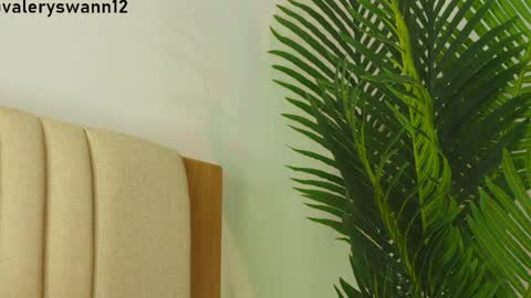 Valery swan1 online show from 04/10/26, 04:28