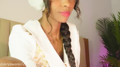 Valery swan1 online show from 05/23/26, 01:33