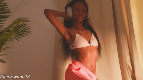 Valery swan1 online show from 05/26/26, 04:25