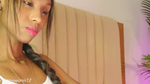 Valery swan1 online show from 05/31/26, 06:53