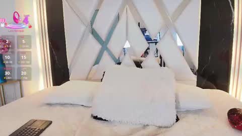 Snapshot of valery_wang chatting on 03/05/25, 02:45 Val online show from 03/05/25, 02:45