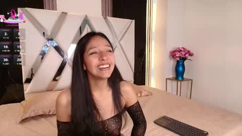 Snapshot of valery_wang chatting on 03/10/25, 11:42 Val online show from 03/10/25, 11:42