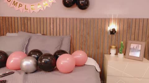 Valerya Collem online show from 04/27/26, 01:09