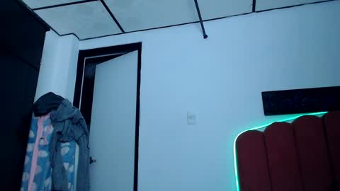 B V Naughty online show from 12/07/24, 02:09