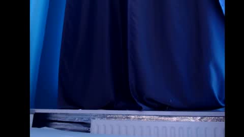 B V Naughty online show from 09/19/25, 10:05