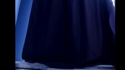 B V Naughty online show from 09/22/25, 09:33