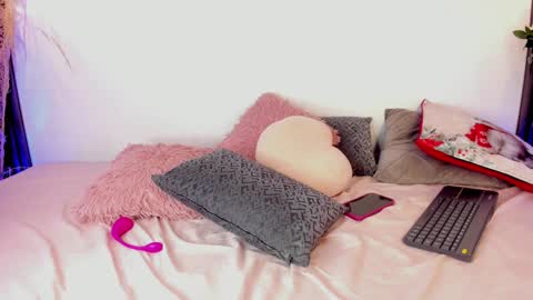 call me Maria online show from 12/29/24, 08:44