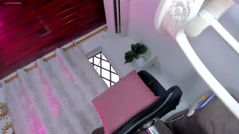  sussy  online show from 04/14/26, 08:59