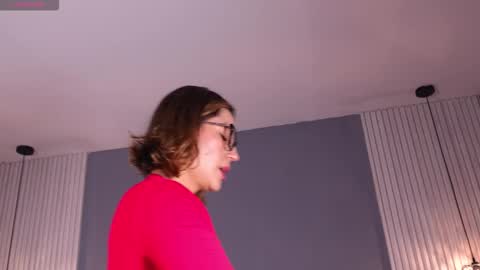 Snapshot of valerynova chatting on 01/19/26, 11:03 Carla online show from 01/19/26, 11:03