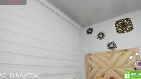 Snapshot of valeryrossee chatting on 11/12/25, 11:14 VALERIA online show from 11/12/25, 11:14