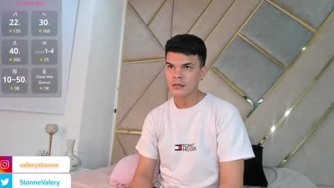 Valery Stonne  online show from 02/25/25, 07:58