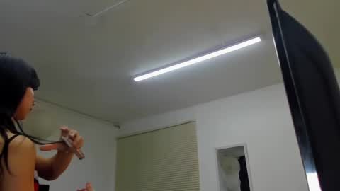 valey_nicole online show from 07/12/26, 03:36