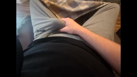 Snapshot of valhal2020 chatting on 02/18/26, 04:25 Valhal online show from 02/18/26, 04:25