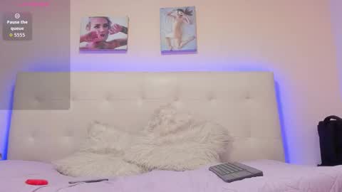 Snapshot of valka_01 chatting on 02/20/26, 08:42 Valka online show from 02/20/26, 08:42