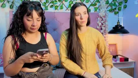 Valkiria and Dione online show from 04/21/26, 07:28