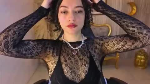 Valkiria  online show from 11/13/25, 01:10