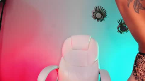 Valkiria online show from 01/18/25, 05:37