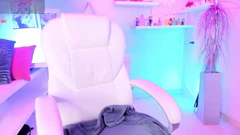 Valkiria online show from 11/11/25, 06:02