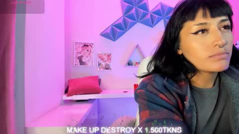 Valkiria online show from 12/22/25, 04:53