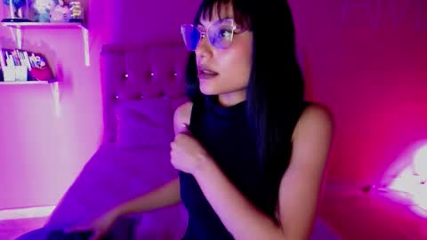 Snapshot of valkiry_ chatting on 11/12/25, 08:08 valkiry_ online show from 11/12/25, 08:08