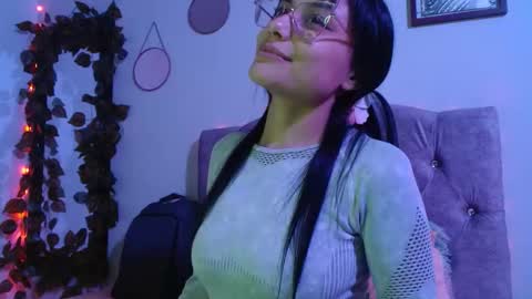 valkiry_ online show from 02/25/26, 11:03