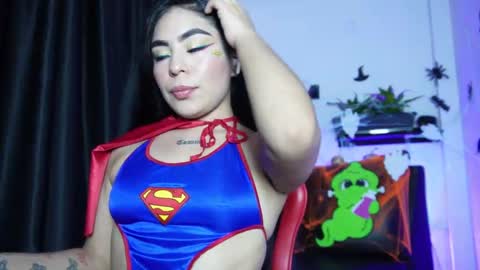 Valkyria  online show from 10/31/25, 12:11