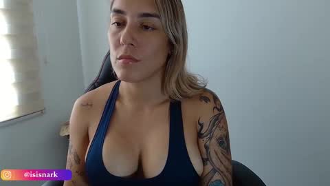 Snapshot of valkyriarose chatting on 10/09/25, 03:43 Isis online show from 10/09/25, 03:43