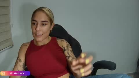 Snapshot of valkyriarose chatting on 11/13/25, 12:42 Isis online show from 11/13/25, 12:42