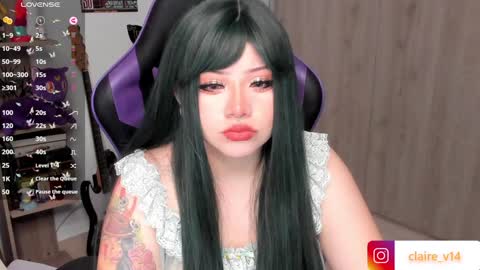 Snapshot of valkyrie_claire chatting on 01/06/25, 04:13 Valkyrie claire online show from 01/06/25, 04:13