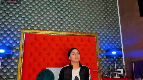 Snapshot of valleriejonnes chatting on 02/16/25, 07:49 Valerie Val V online show from 02/16/25, 07:49