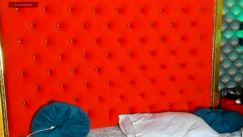 Valerie Val V online show from 04/04/26, 10:46