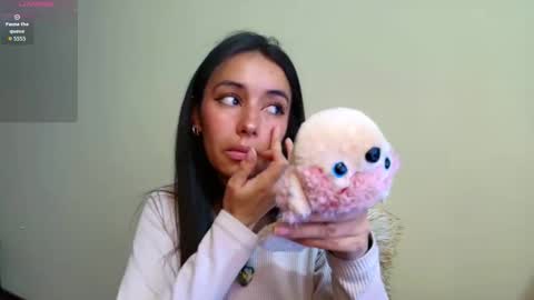 Taty independent account online show from 12/16/25, 08:25