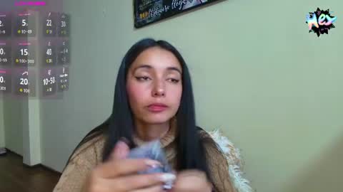 Snapshot of vallery_evanss chatting on 07/06/26, 08:22 Taty independent account online show from 07/06/26, 08:22