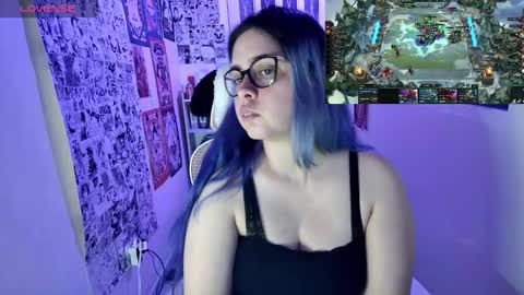 Im Violet online show from 10/30/25, 02:02