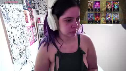 Im Violet online show from 02/08/26, 05:49