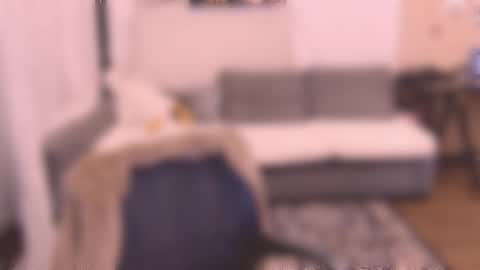 Snapshot of valorant_girl chatting on 02/20/25, 04:25 Little Devil online show from 02/20/25, 04:25