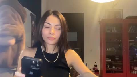 Snapshot of valorant_girl chatting on 03/09/25, 09:14 Little Devil online show from 03/09/25, 09:14