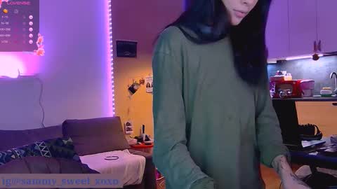 Snapshot of valorant_girl chatting on 09/16/25, 05:14 Little Devil online show from 09/16/25, 05:14