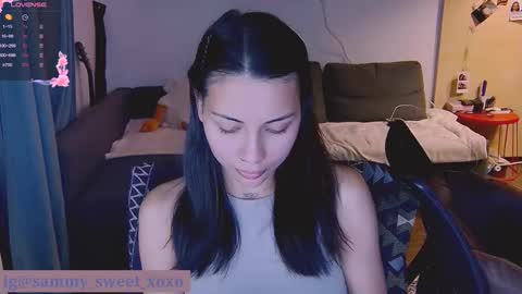 Snapshot of valorant_girl chatting on 10/01/25, 06:25 Little Devil online show from 10/01/25, 06:25