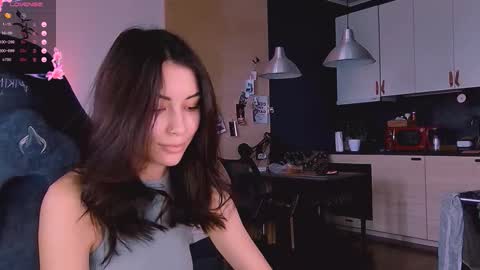 Snapshot of valorant_girl chatting on 10/30/25, 11:44 Little Devil online show from 10/30/25, 11:44