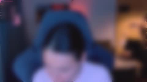 Snapshot of valorant_girl chatting on 11/02/25, 06:54 Little Devil online show from 11/02/25, 06:54