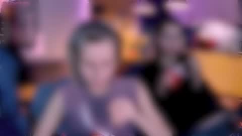 Snapshot of valorant_girl chatting on 11/28/25, 04:42 Little Devil online show from 11/28/25, 04:42