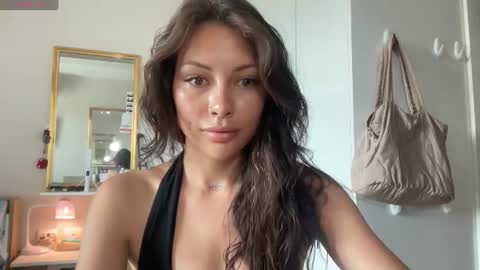 Little Devil online show from 06/19/26, 07:45